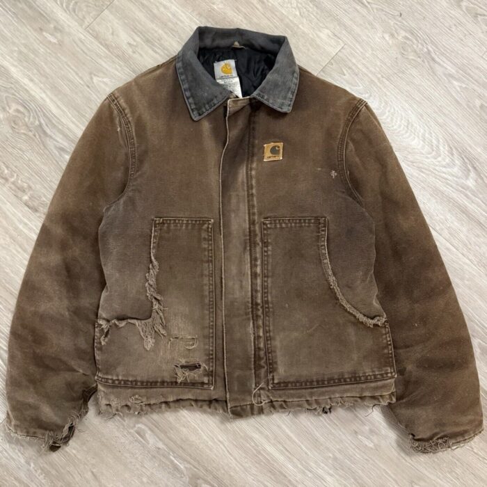 Rare Vintage Carhartt J22 DKB Brown Detroit Jacket – Small but Mighty Classic!